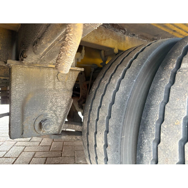 2000 بروشيس PALFINGER 17502-46433517