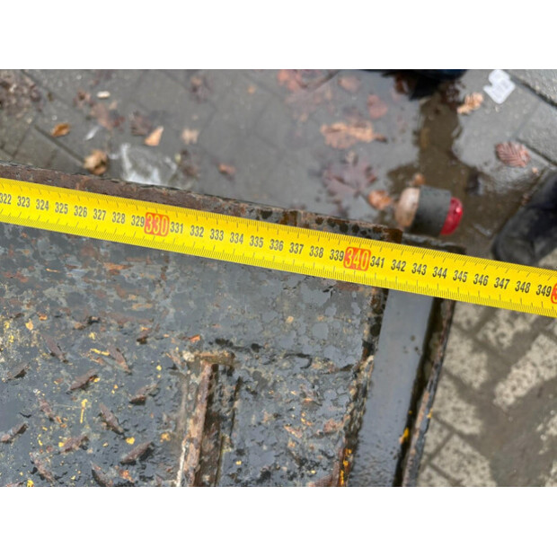 2000 بروشيس PALFINGER 17502-46433519