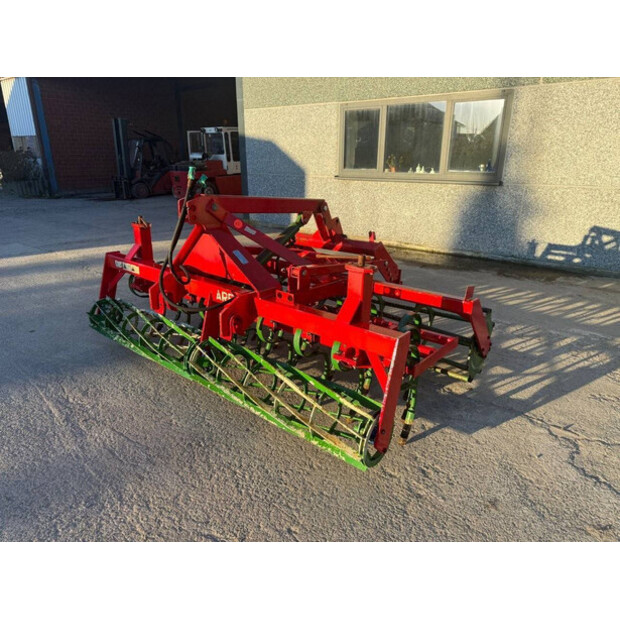 2004 يونيا U680-46434009