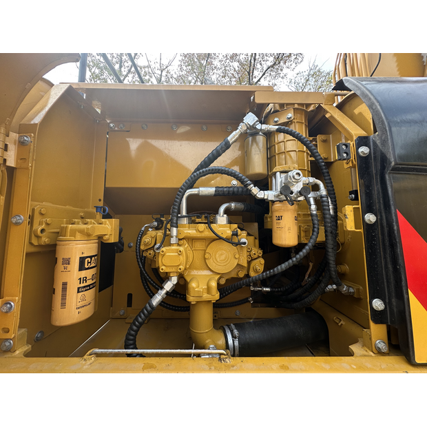 2025 Caterpillar 323D2L-46434060