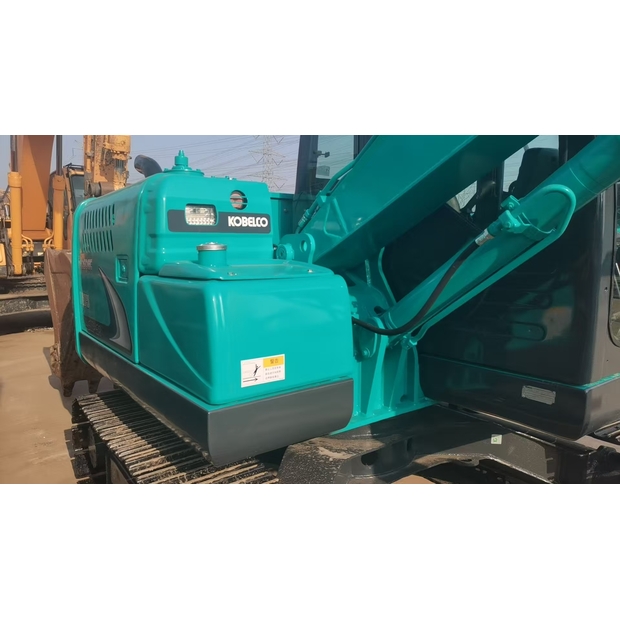 2021 كوبيلكو 75-46434187