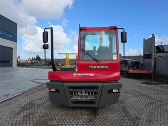 2020-terberg-yt223-46434368