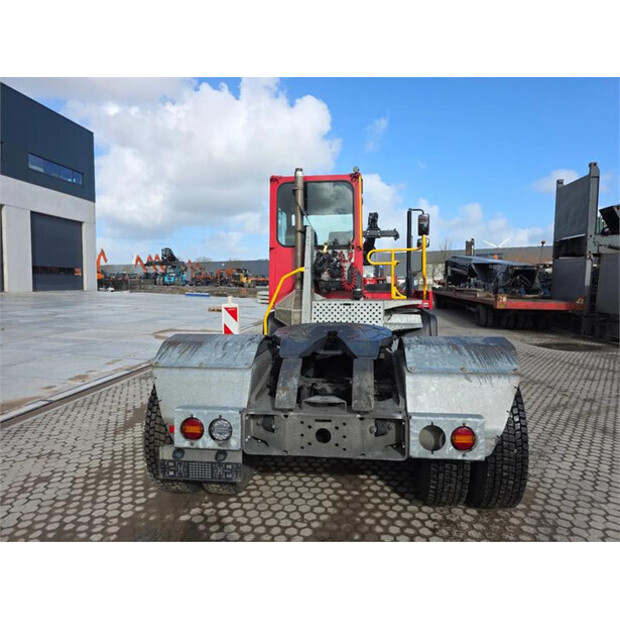 2020 تربيرغ YT223-46434371