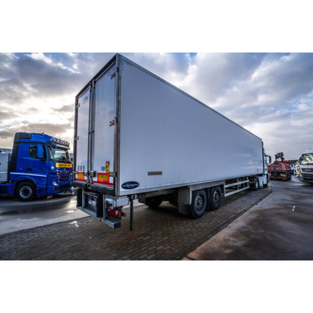 2014 Aubineau Carrier Vector I550-46434439