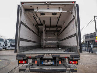 2013-renault-midlum-220-1439712-46434498