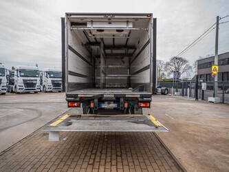 2013-renault-midlum-220-1439712-46434499