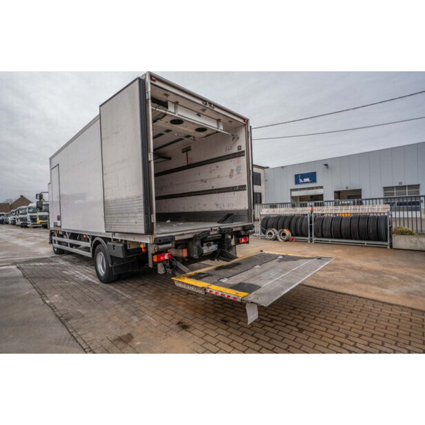 2013 Renault MIDLUM 220-46434500