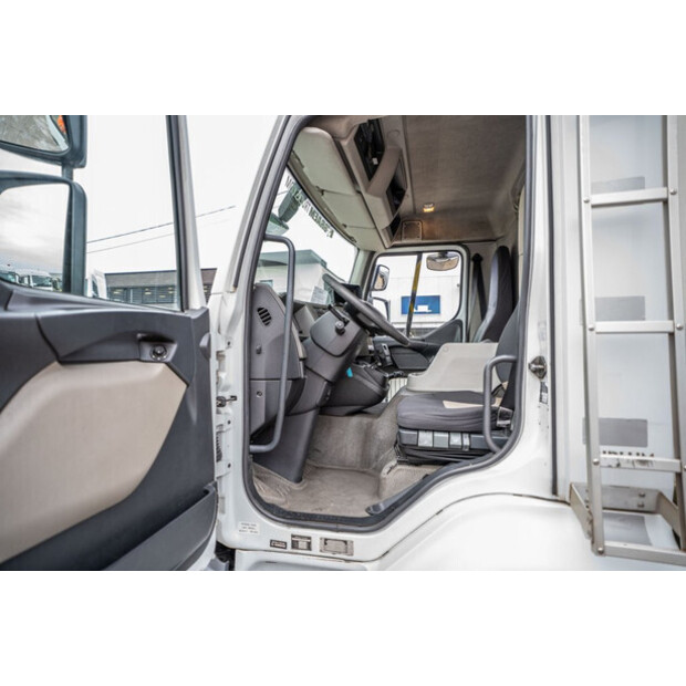 2013 Renault MIDLUM 220-46434501