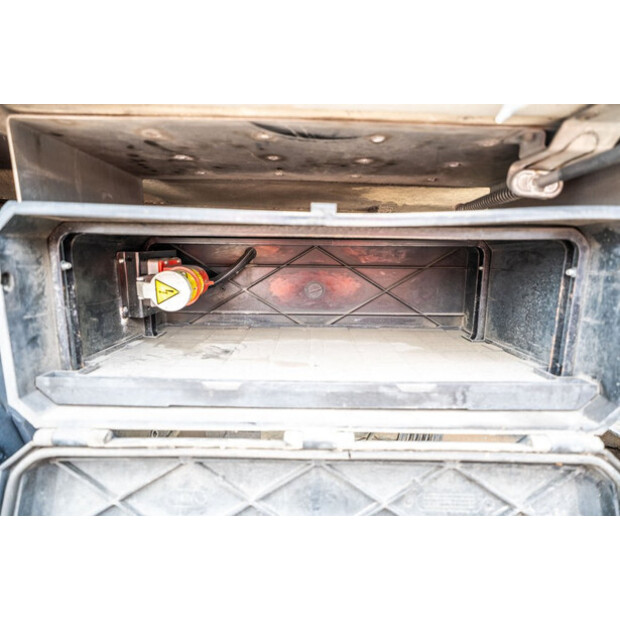 2013 Renault MIDLUM 220-46434510