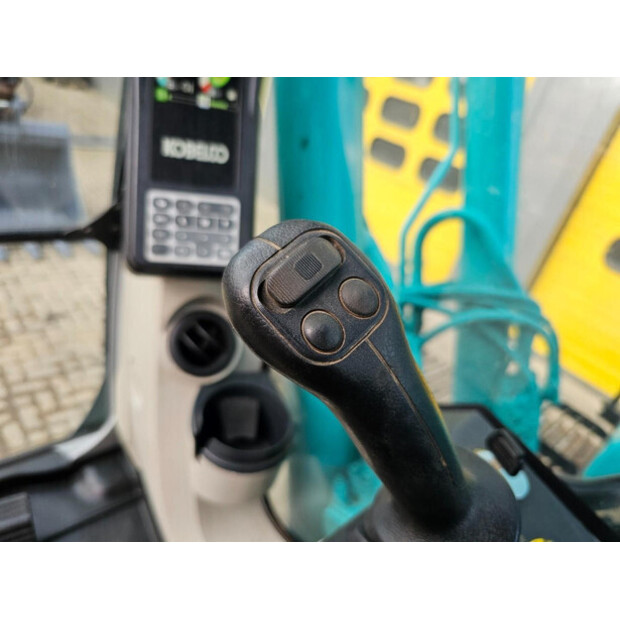 2017 KOBELCO SK210LC-10-46435175