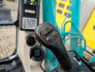 2017-kobelco-sk210lc-10-1439770-46435175