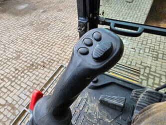 2007-komatsu-pc210lc-8-1439772-46435241