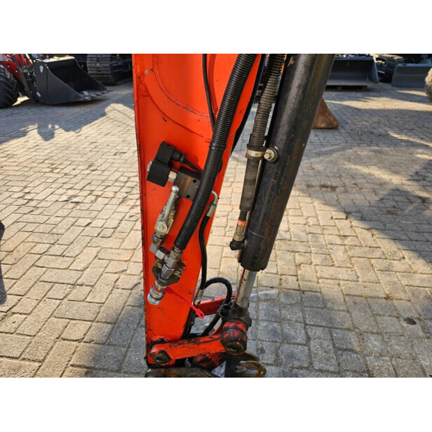 2014 KUBOTA U27-4-46435320