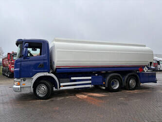 2010-scania-g-46435733