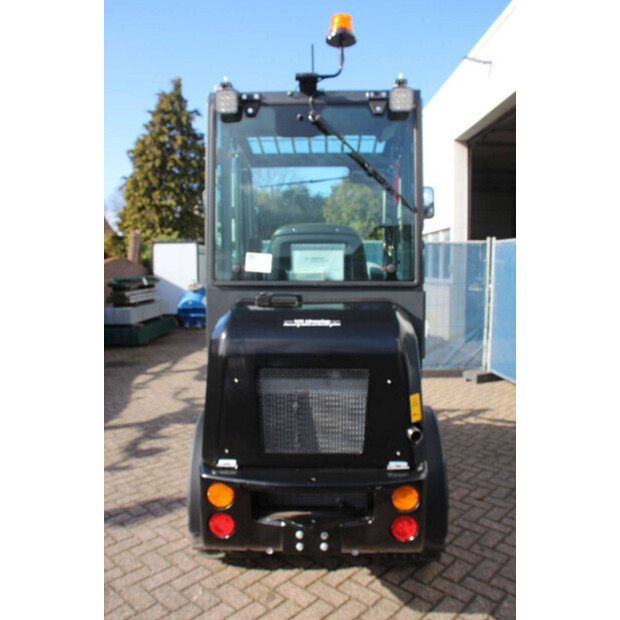 2026 Panther W25-46435800