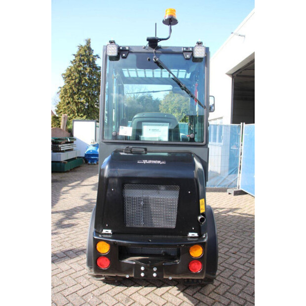 2026 Panther W25-46435801