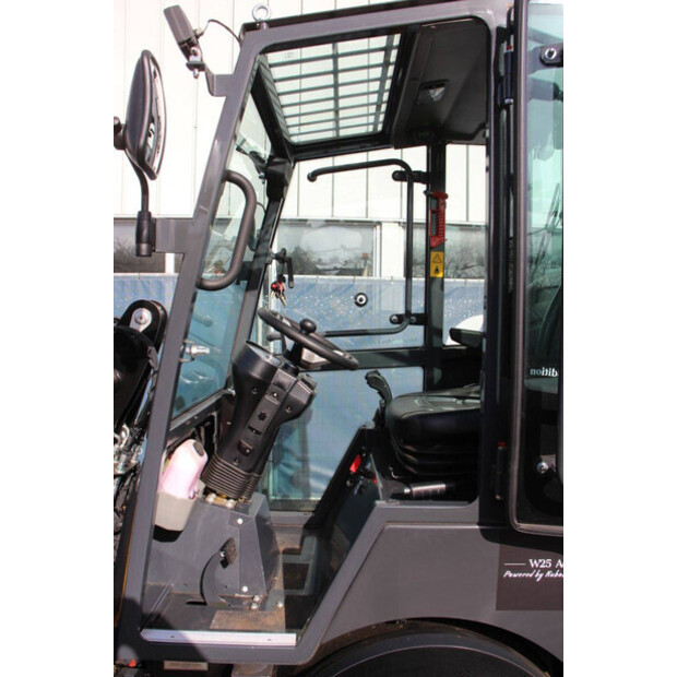 2026 Panther W25-46435820