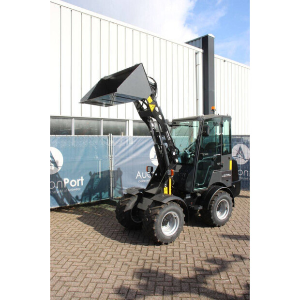 2026 Panther W25-46435828