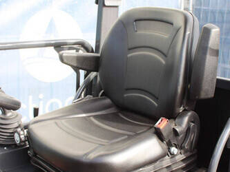 2026-panther-w25-1439791-46435858