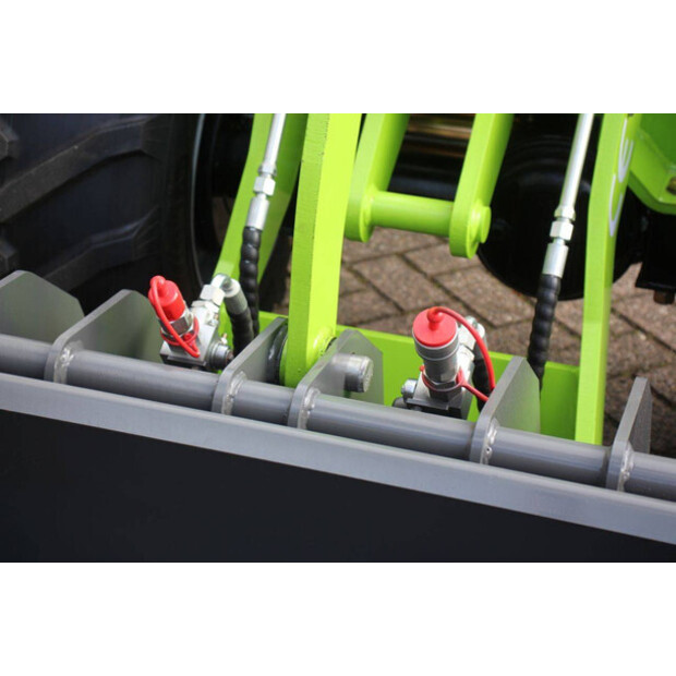 2026 بانثر 608E-46435877