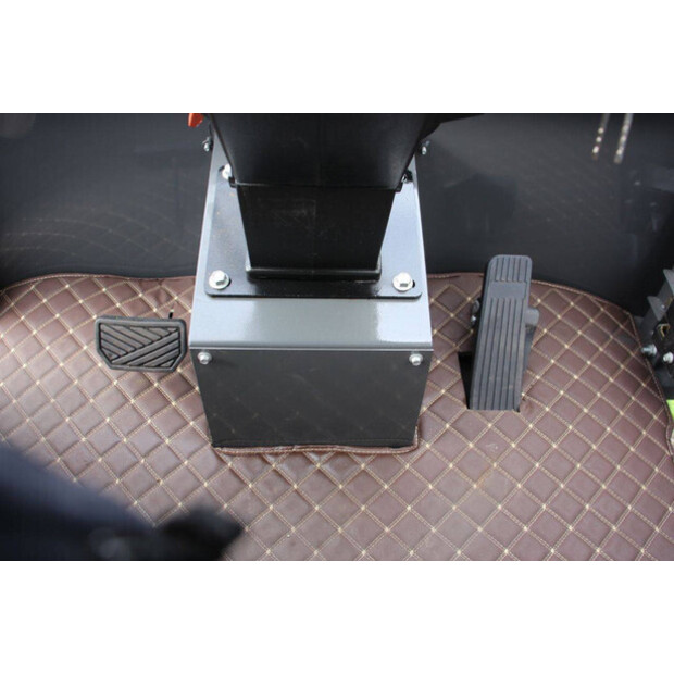 2026 بانثر 608E-46435888