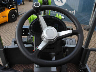 2026-panther-608e-46435889