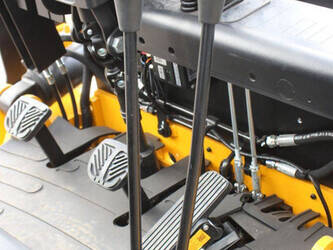 2025-jbc-fd-32s-46435921