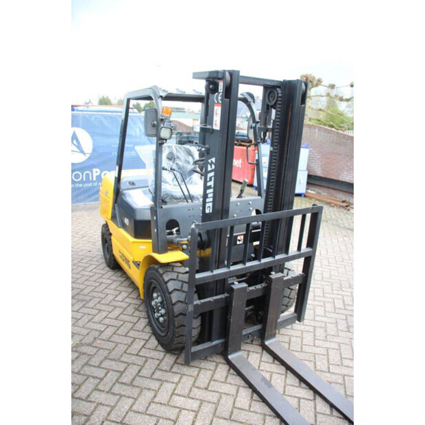 2025 LTMG FD40-46435972