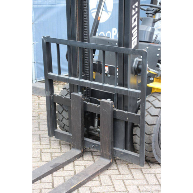 2025 LTMG FD40-46435976