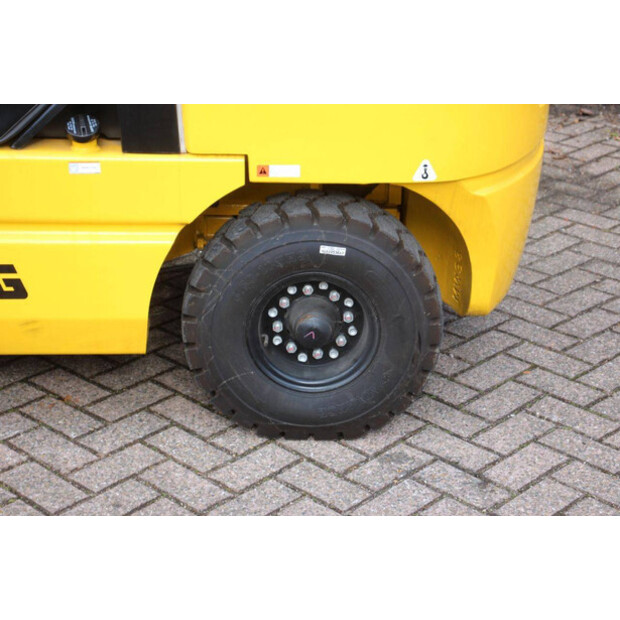 2025 LTMG FD40-46435981