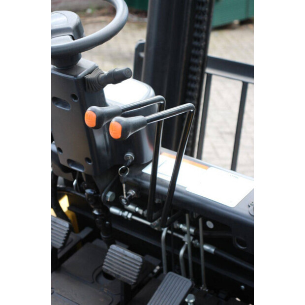 2025 LTMG FD40-46435991