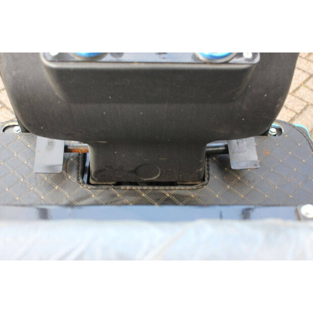 2025 JPC KV12-46436091