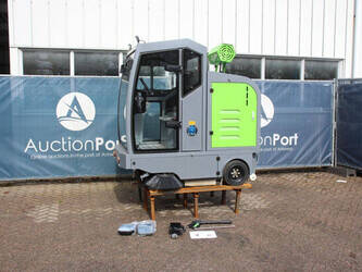 Image for SWEEPERS 2025 Starvox D19