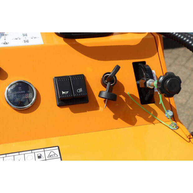 2025 آرتير QB-480-46436541