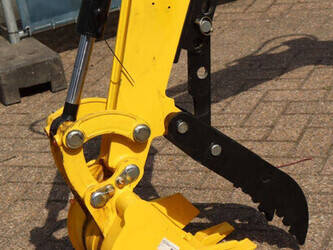 2025-machpro-mp15-1439817-46436596