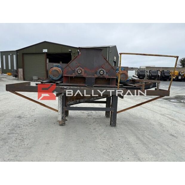 Christy Norris OTHERS-46444342