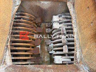 christy-norris-others-46444358