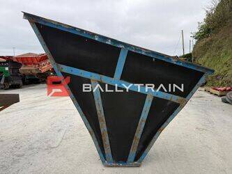 christy-norris-others-46444368