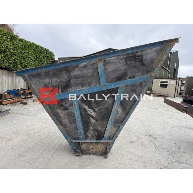 Christy Norris OTHERS-46444372