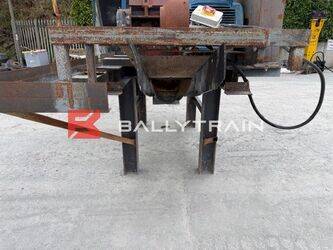 christy-norris-others-46444395