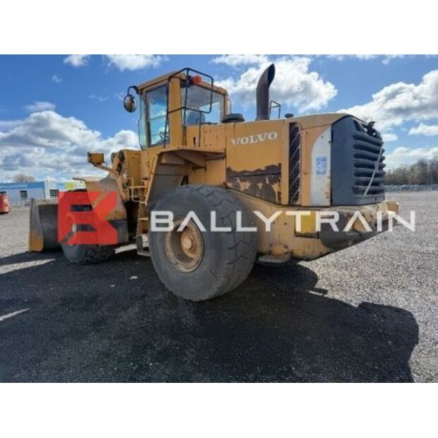 2004 فولفو L150E-46444754