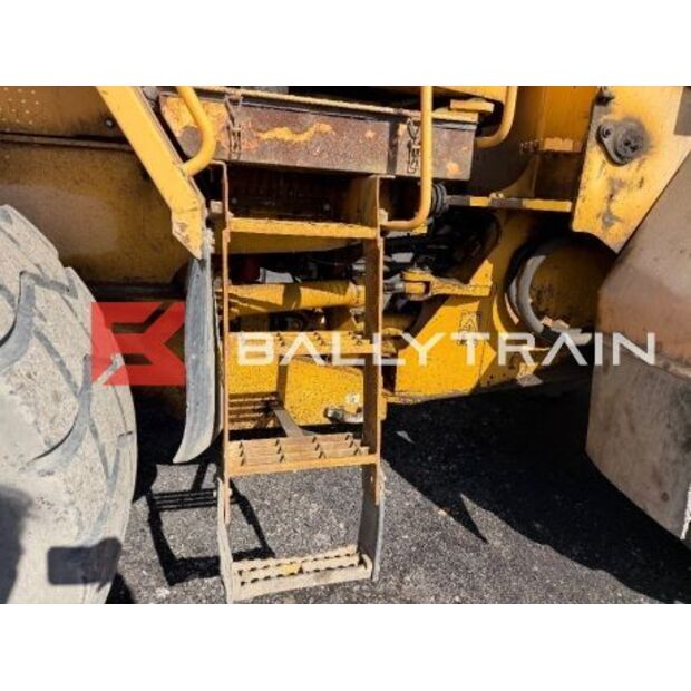 2004 فولفو L150E-46444761