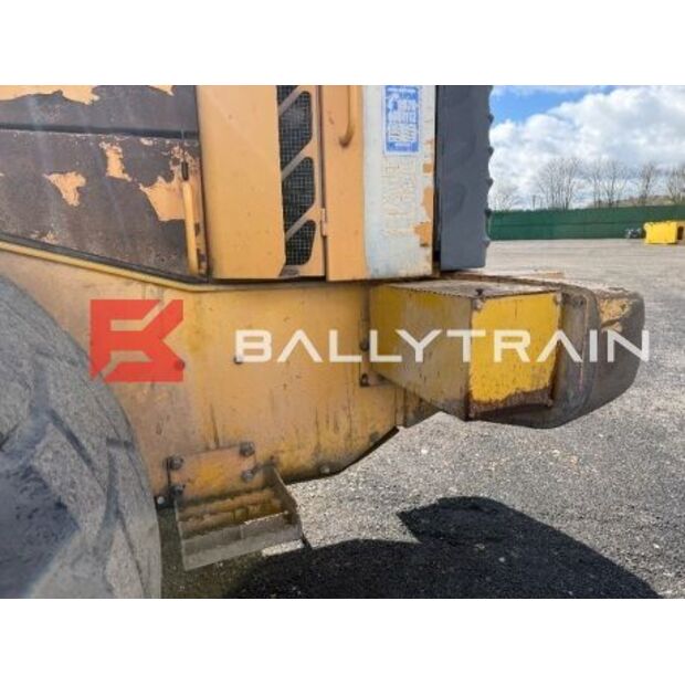 2004 فولفو L150E-46444770