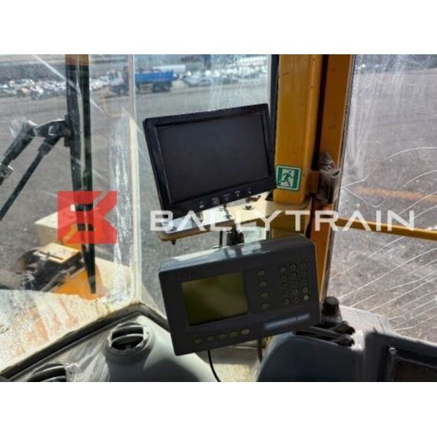 2004 فولفو L150E-46444779