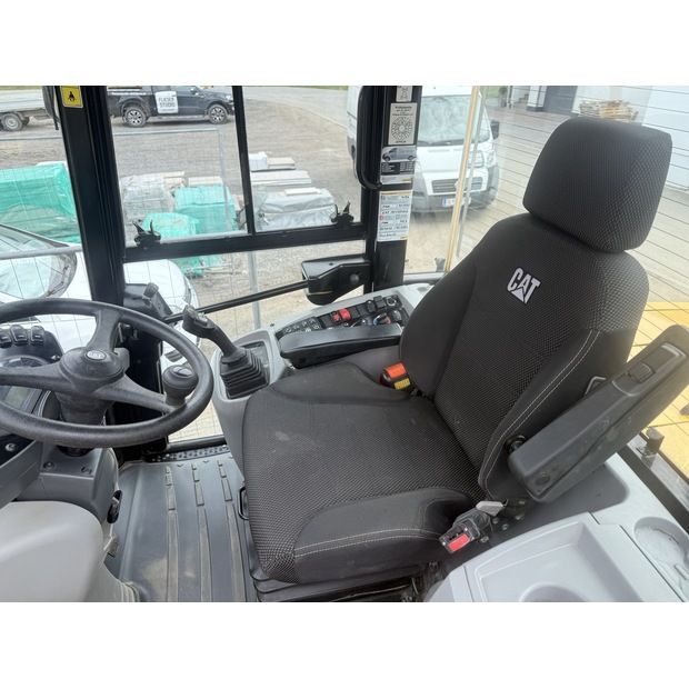 2021 Caterpillar 910-46447205