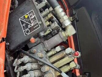 2020-kubota-185-46450594