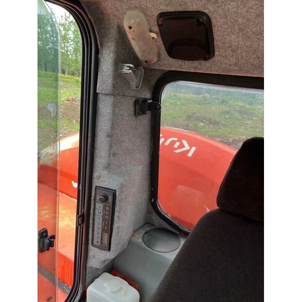 2020 كوبوتا 185-46450606