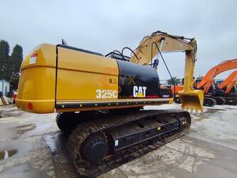 2024-caterpillar-325c-1439976-46451197