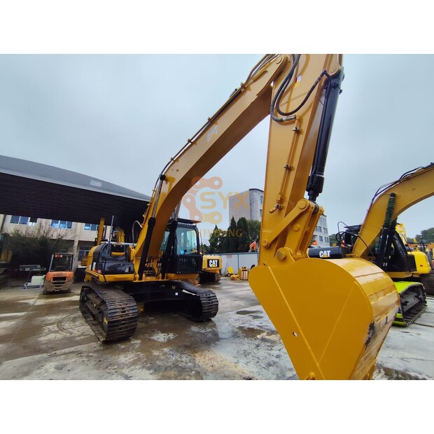 2024 Caterpillar 325C-46451198