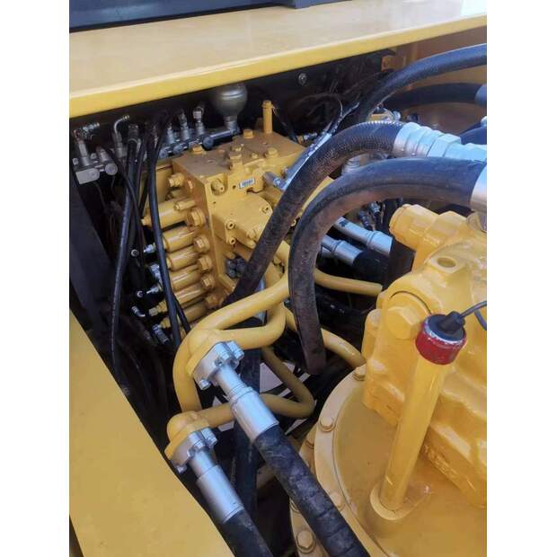 2022 Komatsu PC400-8-46451219